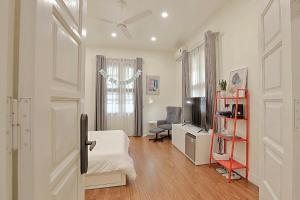 DOQUANG Super Location Free Airport Pick up