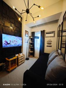 Luxurious and Cozy Condo in Quezon City with City View