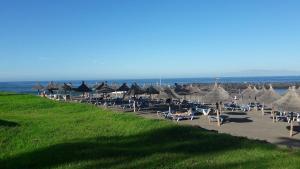 Ocean, Sun & Silence, pool & parking, Las Americas