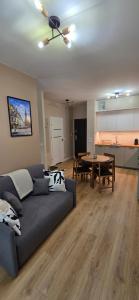 Fairytales Apartment River Point II