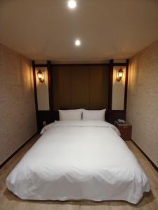 4F, Welcome International traveller, long stay