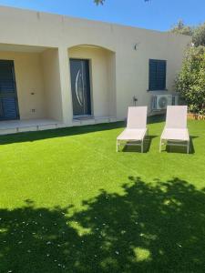 Maisons de vacances Villa CALLINAJO , a 1 min de la plage LOZARI : Maison 2 Chambres