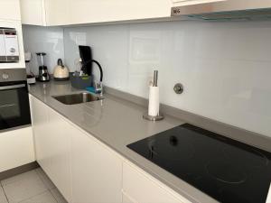 Apartamento moderno frente al mar
