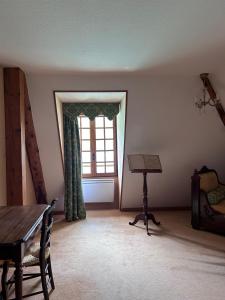 Maisons d'hotes Happy Shelter au Chateau d-Herbelon : photos des chambres