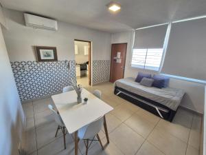 Andes Apartments Bandera