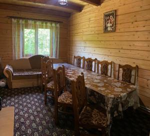 Котедж Славний гуцул & СПА чани джакузі