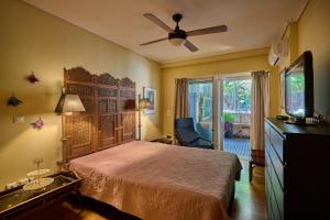 Cool ambiance, 2Brs , Private Garden & Parking