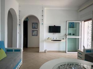 Logement Cozy avec Jardin et Piscine - Mer à 3 Minutes