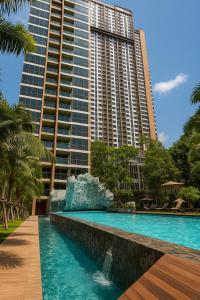 Luxury Hill Pool View near Beach and Walking Street in Pattaya