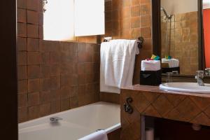 Hotels Le Jardin d'Emile : photos des chambres