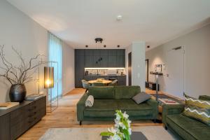 Marina Apartment Seeblick mit Pool und Sauna