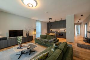 Marina Apartment Seeblick mit Pool und Sauna