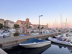 Appartements Appart. 4 pers a 6 Kms de Cassis avec acces piscine : photos des chambres