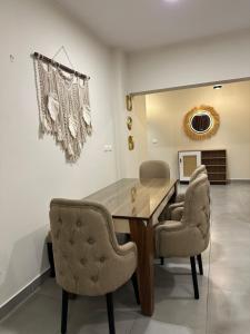 شالبه للايجار قريه أمواج