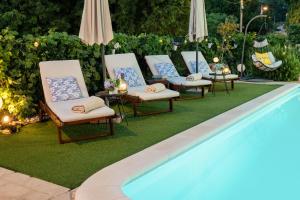 Villa Ivona with swimming pool and jacuzzi