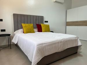 Vila mnar tanjabalya sanya