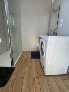 Appartements Chaleureux studio central : photos des chambres