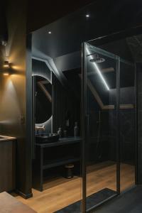 Love Room-Balnéo-Parking privé