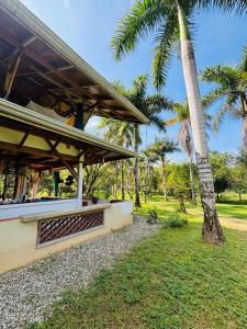 Eco Lodge near Corcovado, 400m to Beach on a Peaceful Private Reserve
