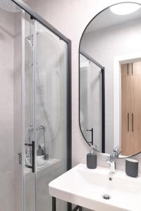 Lilis Studio 1, New 2025, Quiet Location