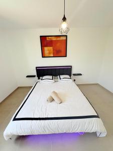 Villas Sumptuous luxury villa with pool and jacuzzi : photos des chambres