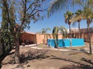 Residencia con Alberca privada y 4 Habitaciones