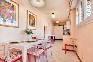 GOLDEN LUXE - Crispi Apartment in Lido di Camaiore