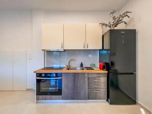 Oasis Acropolis Serres Parking EV Next to Center
