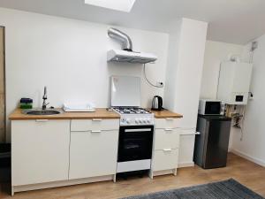 Modern Apartment in Voluntari-Near Bucharest