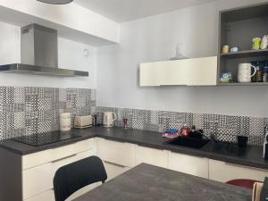 Studio Vue Mer, Vélos, Terrasse, Ascenseur et Garage 6mn à pied