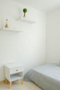 NEW! Cozy Apto,Wi-Fi,Top Location,Nearby Panaca