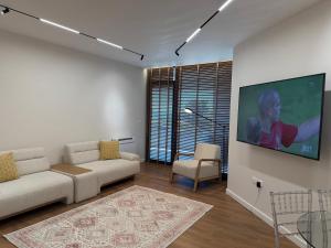 Three mirrors Currila beach Durres