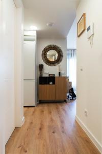 Acogedor y luminoso loft con Pkg cerca de Madrid