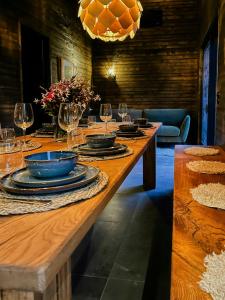 Peaceful Lodge Near Lakes, Forest & Trails