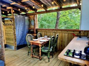Tentes de luxe Petit coin de Paradis : photos des chambres