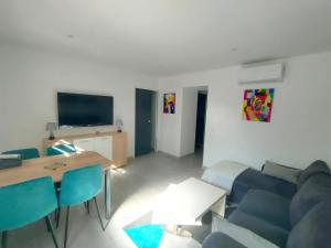 Appartements 2 pieces en RDC climatise avec terrasse et parking prive : photos des chambres