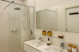 Maisons de vacances Maison, Jardin, piscine parking pres d'Aix Centre : photos des chambres