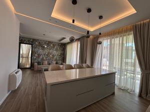 Turquoise Poolside Thymus Resort 34-1