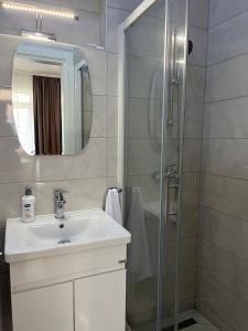 Cosy and Bright Studio Apartment