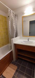 Appartement dans résidence avec piscine et parking couvert