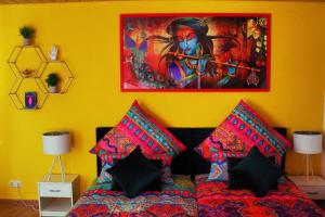 Stilvolles und Kunstvolles Retreat Apartment mit 400qm Garten & Massage und Ayurveda