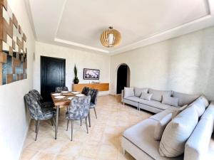 Soft Elegance - Lylacs Garden