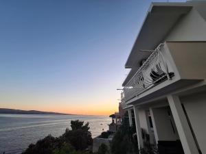 Apartments Lile by the sea, Čelina Zavode