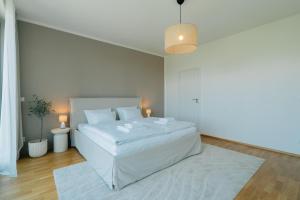 Stylish 110m2 Apartment Near Prague Center