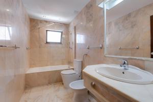 Beachtime - Oura Beach Apartment