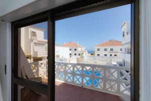Beachtime - Oura Beach Apartment
