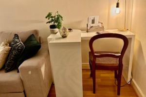 Lécrin du 12- Studio élégant sur jardin avec parking