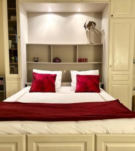 Lécrin du 12- Studio élégant sur jardin avec parking