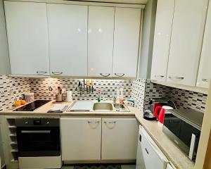 Lécrin du 12- Studio élégant sur jardin avec parking