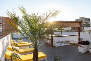 ÁTICO con ENORME TERRAZA y CHILL OUT PARTICULAR